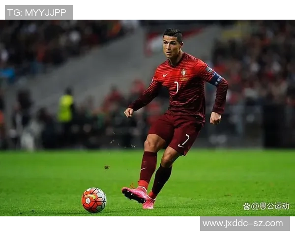 当前世界足球前十名球星排名与影响力解析